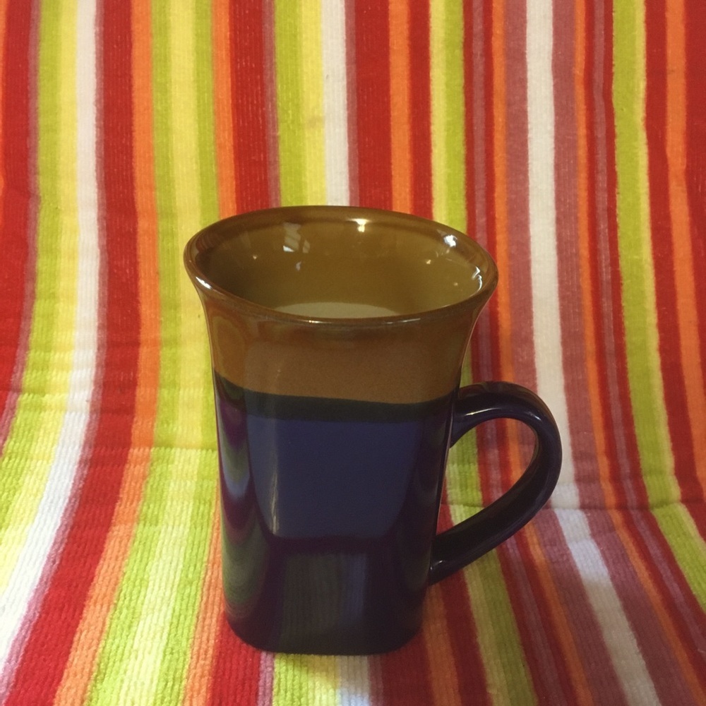 Royal Norfolk Stoneware Mug.